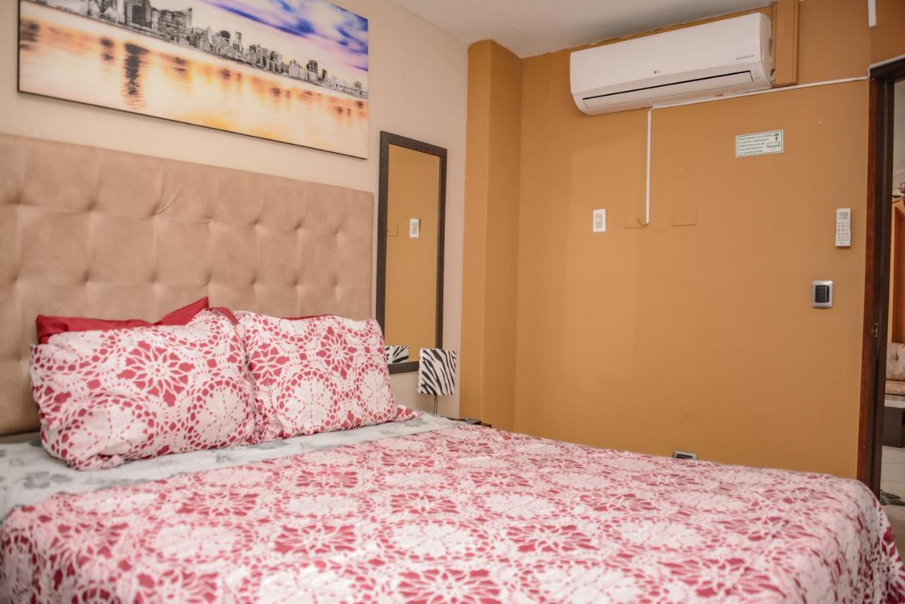Calle 10 Suites Medellín Buitenkant foto